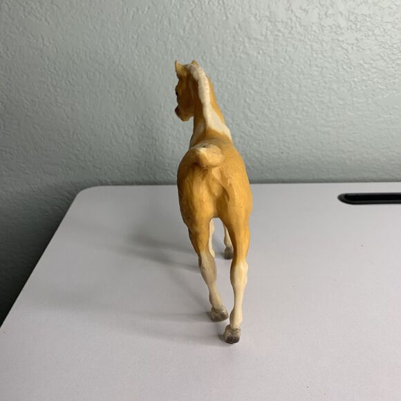 BREYER ORIGINAL PHANTOM WINGS PALOMINO PINTO PONY MISTYS FOAL - Picture 2 of 4